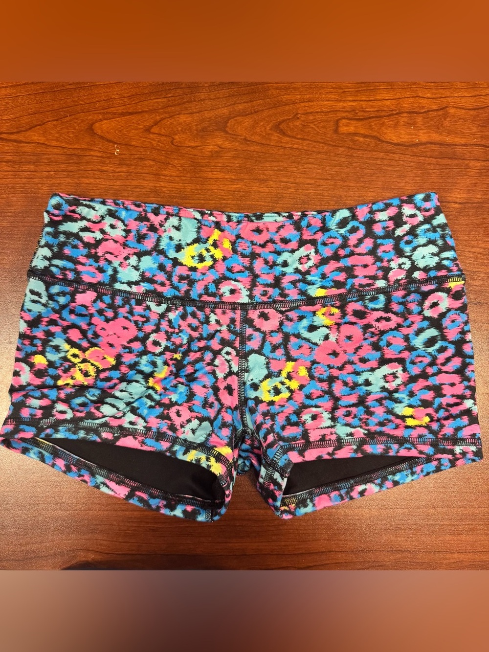 Fleo shorts - Picture 2 of 4